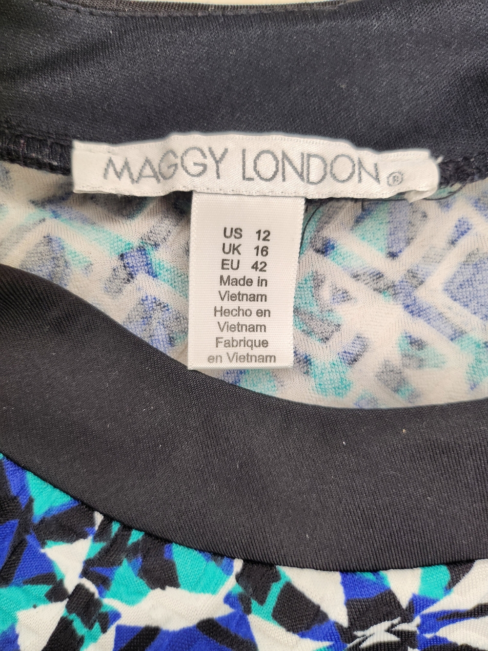Maggy London Blue & Teal Geometric Short-Sleeve Shift Dress - Picture 3 of 3